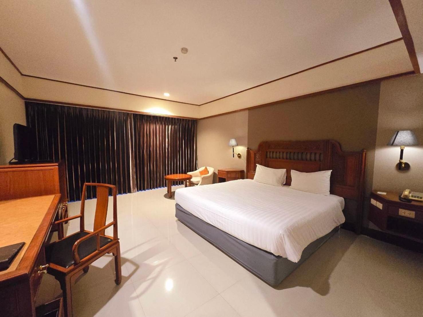 Loei Palace Hotel Esterno foto
